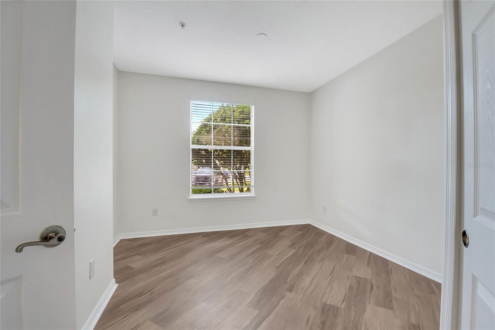 LAKESIDE/LKS/WINDERMERE - Residential