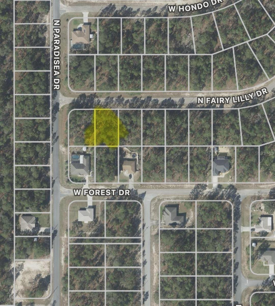 Excellent opportunity to invest or build the home of your dreams on this prime lot. Whether you're a developer or future homeowner, this property offers great potential in a desirable location.