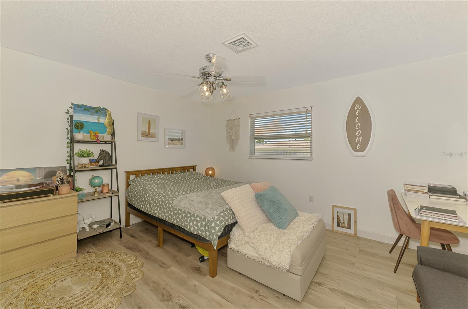 SOUTH VENICE - Residential