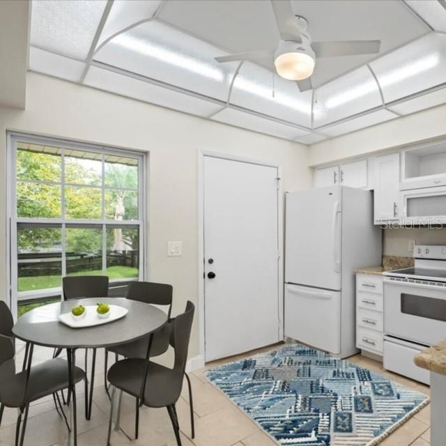 CORDOVA GREENS CONDO - Residential