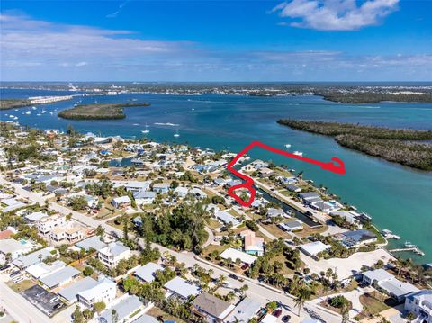 1285 HOLIDAY DRIVE ENGLEWOOD FL 34223