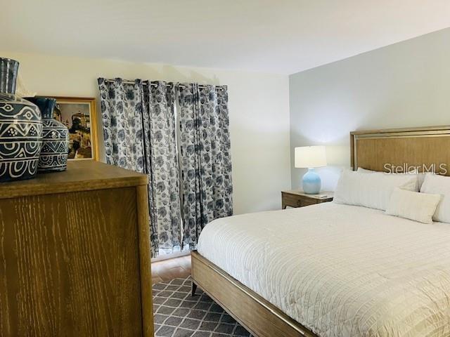 WEDGEWOOD LAKE - Residential Lease
