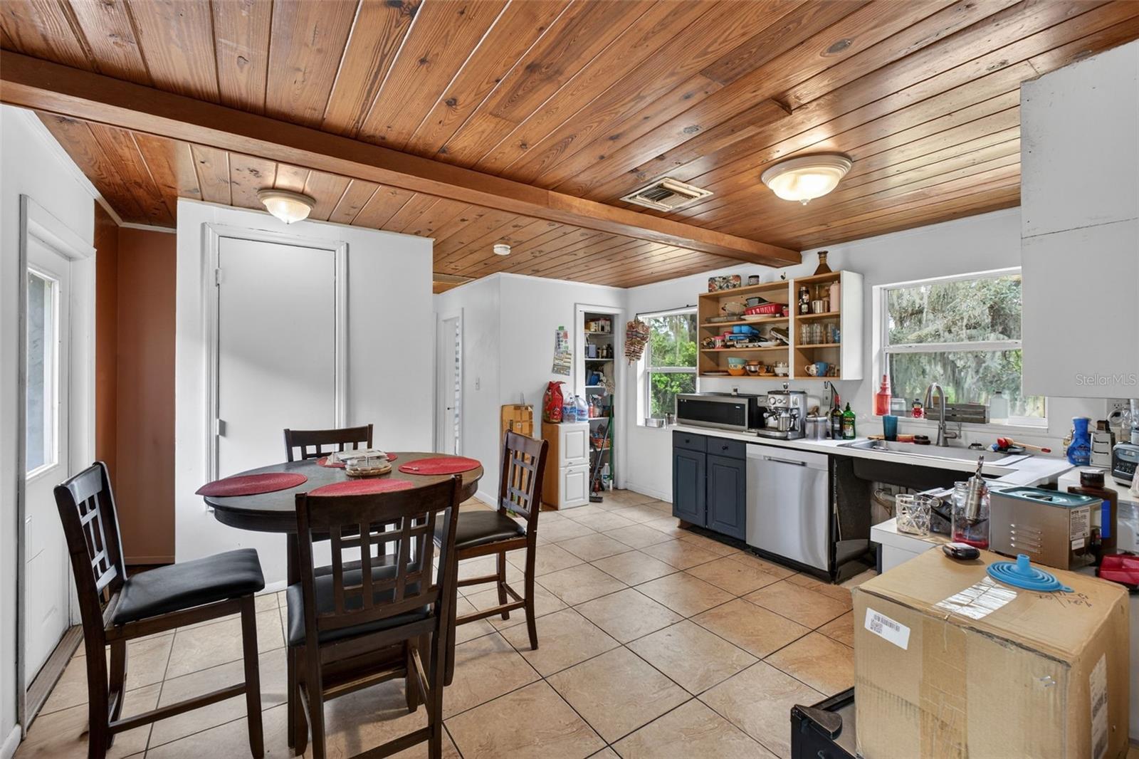 ACREAGE & UNREC - Residential