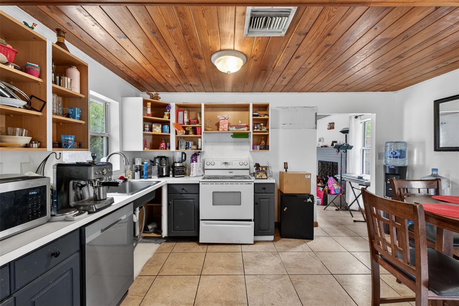 ACREAGE & UNREC - Residential