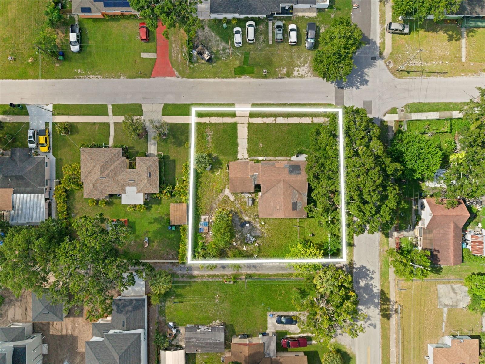 2701 N FREMONT AVENUE