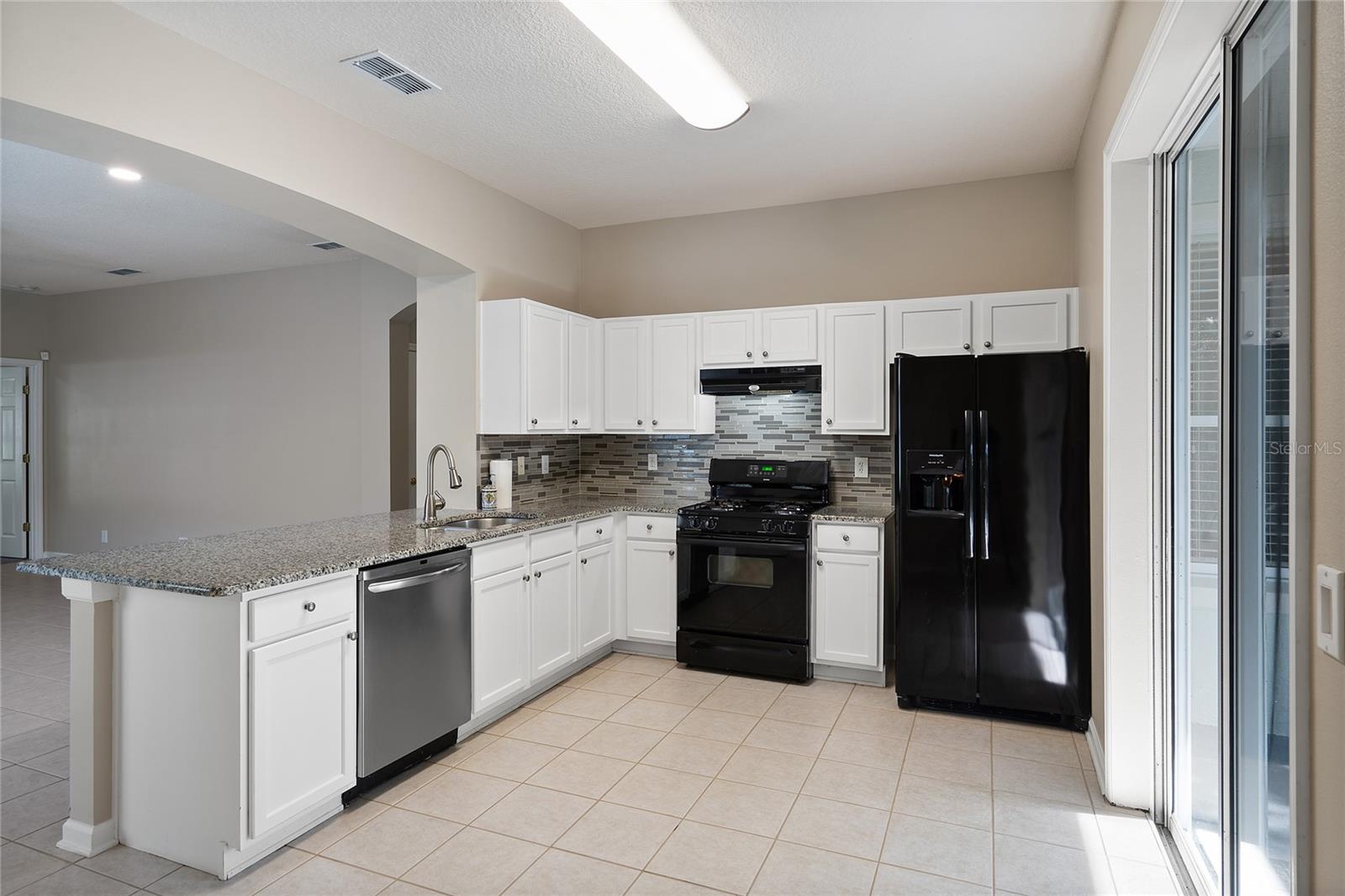 417 VICTORIA HILLS DRIVE