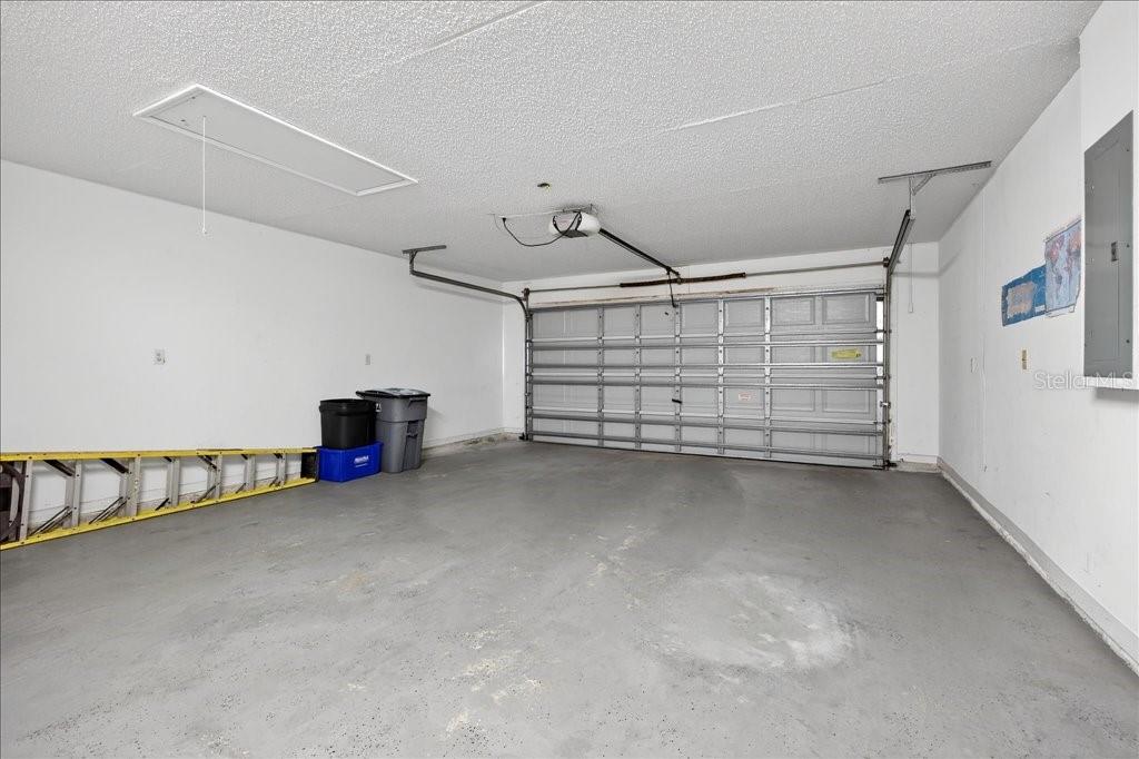 PLAM COAST WYNNFIELD SEC 23 MA - Residential