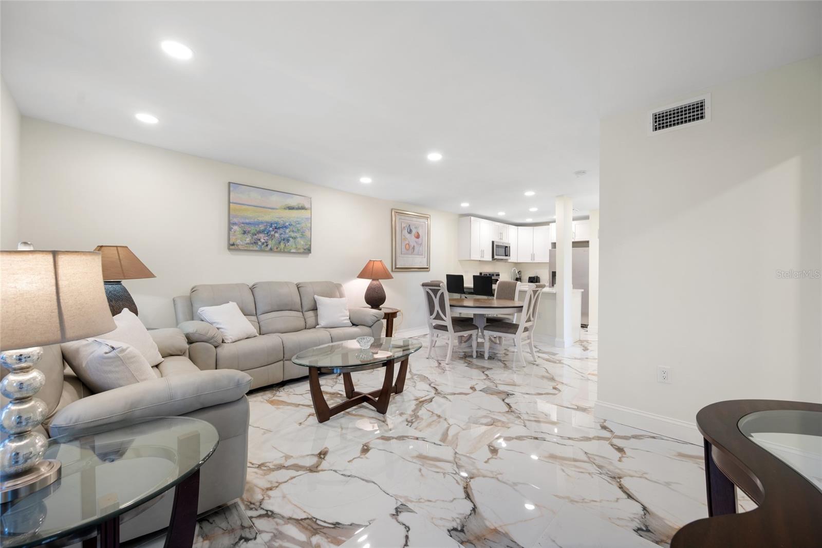 MADEIRA BEACH YACHT CLUB CONDO - Residential Lease