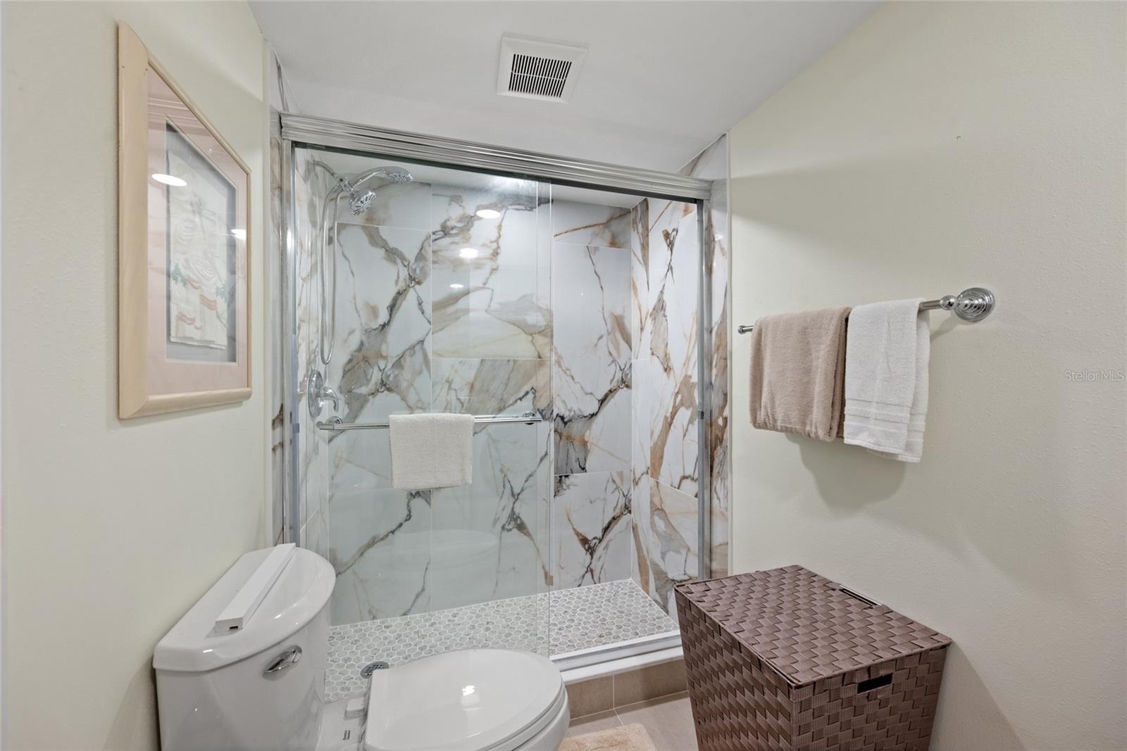 MADEIRA BEACH YACHT CLUB CONDO - Residential Lease