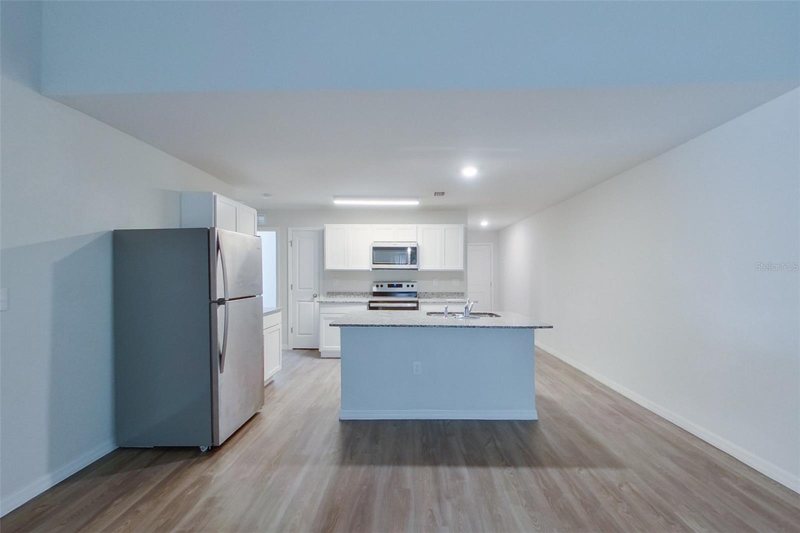 VISTANNA VILLAS - Residential Lease