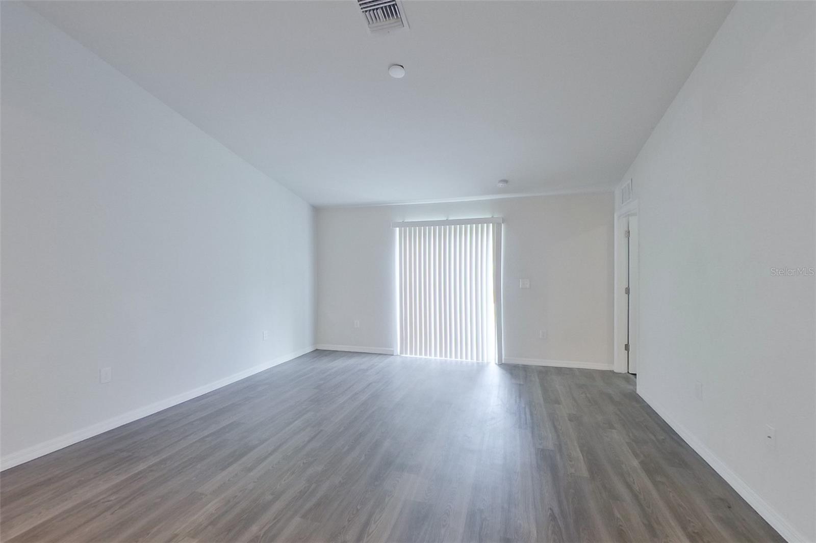 VISTANNA VILLAS - Residential Lease