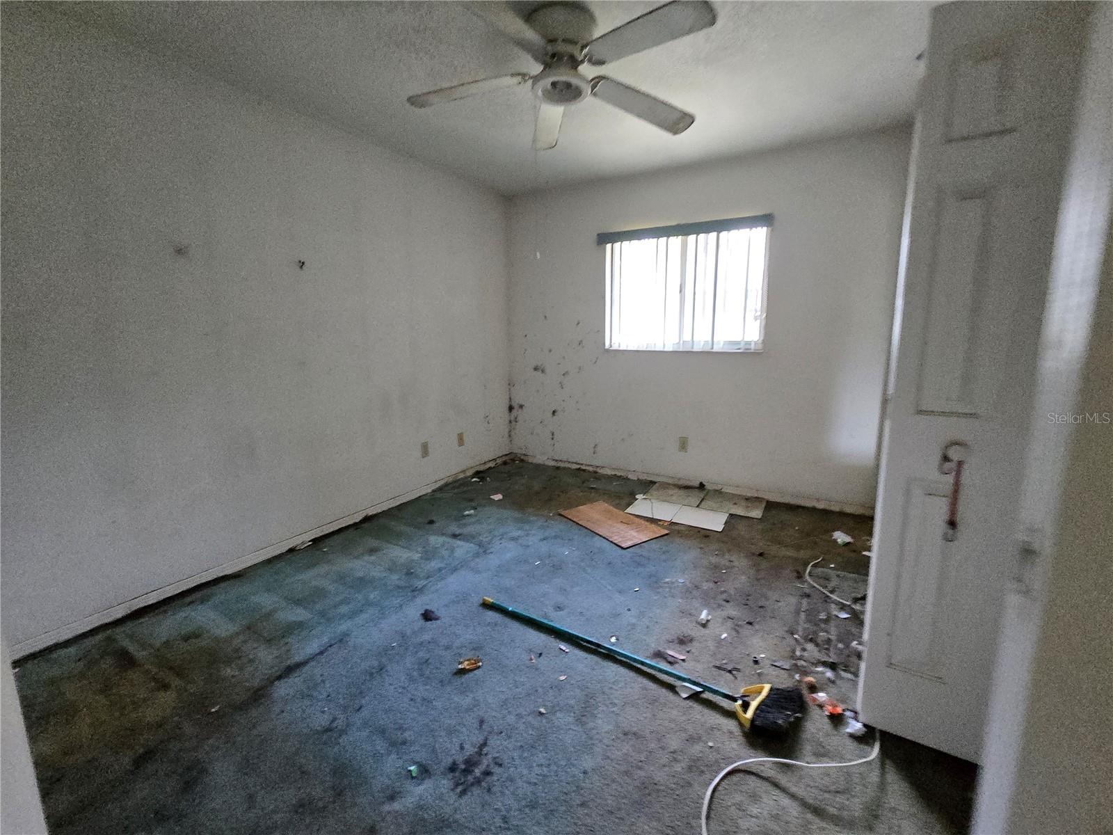 MARION OAKS UN 06 - Residential