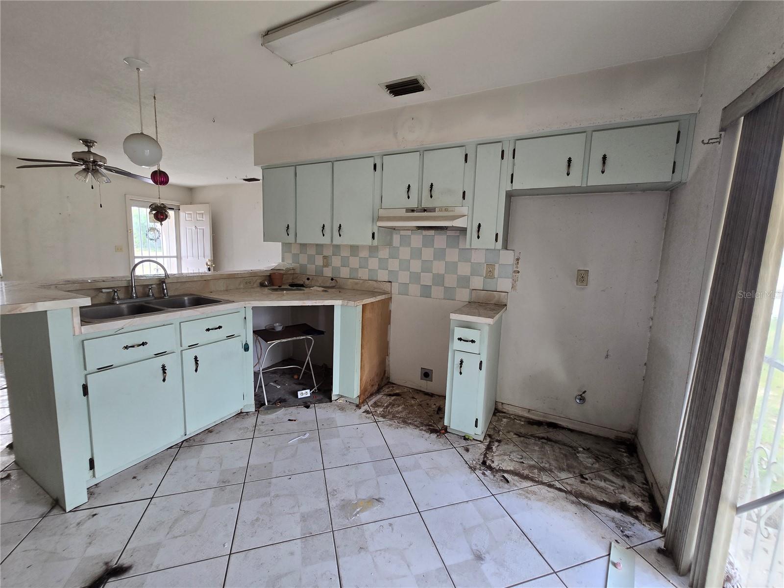 MARION OAKS UN 06 - Residential