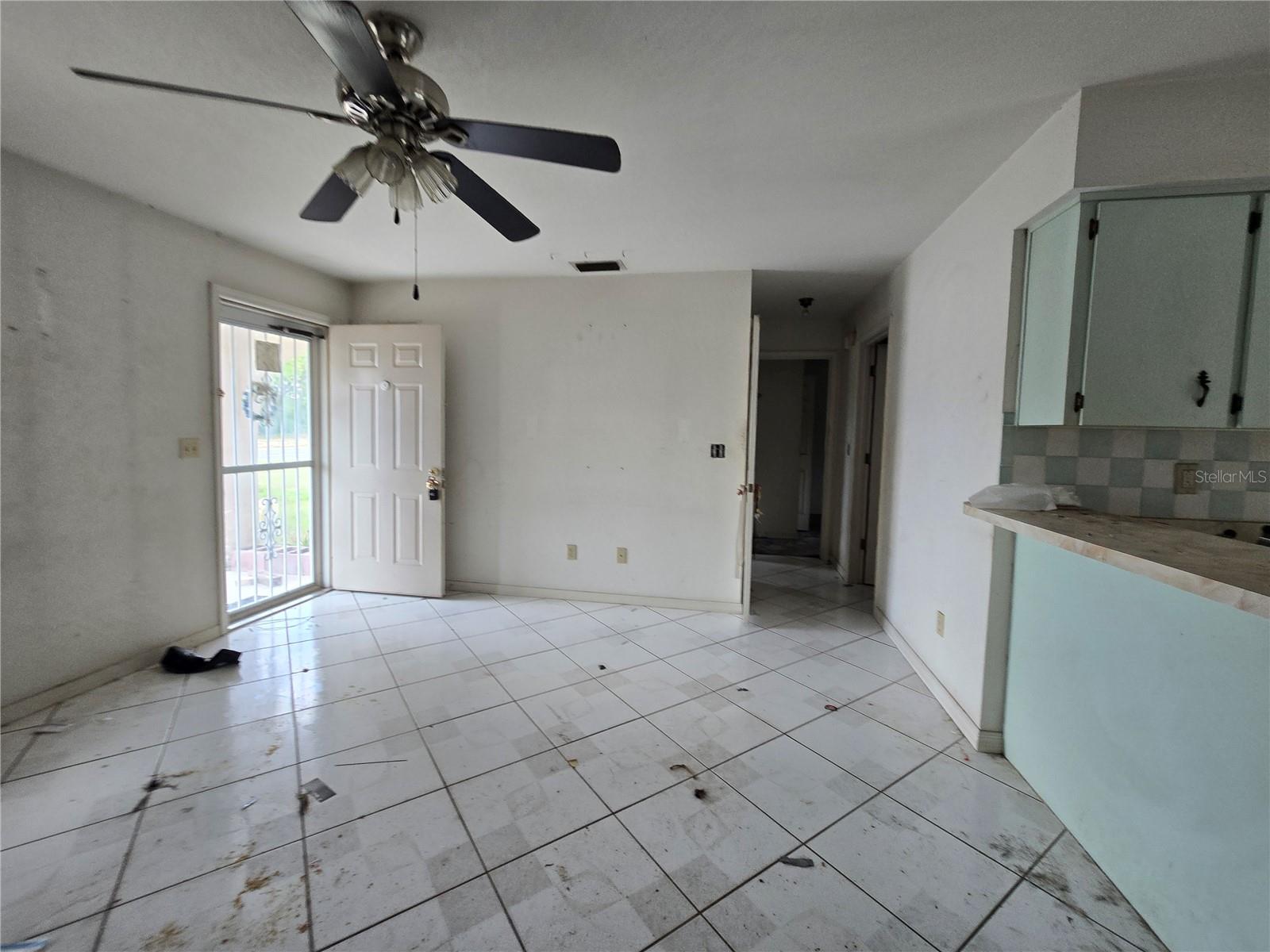 MARION OAKS UN 06 - Residential