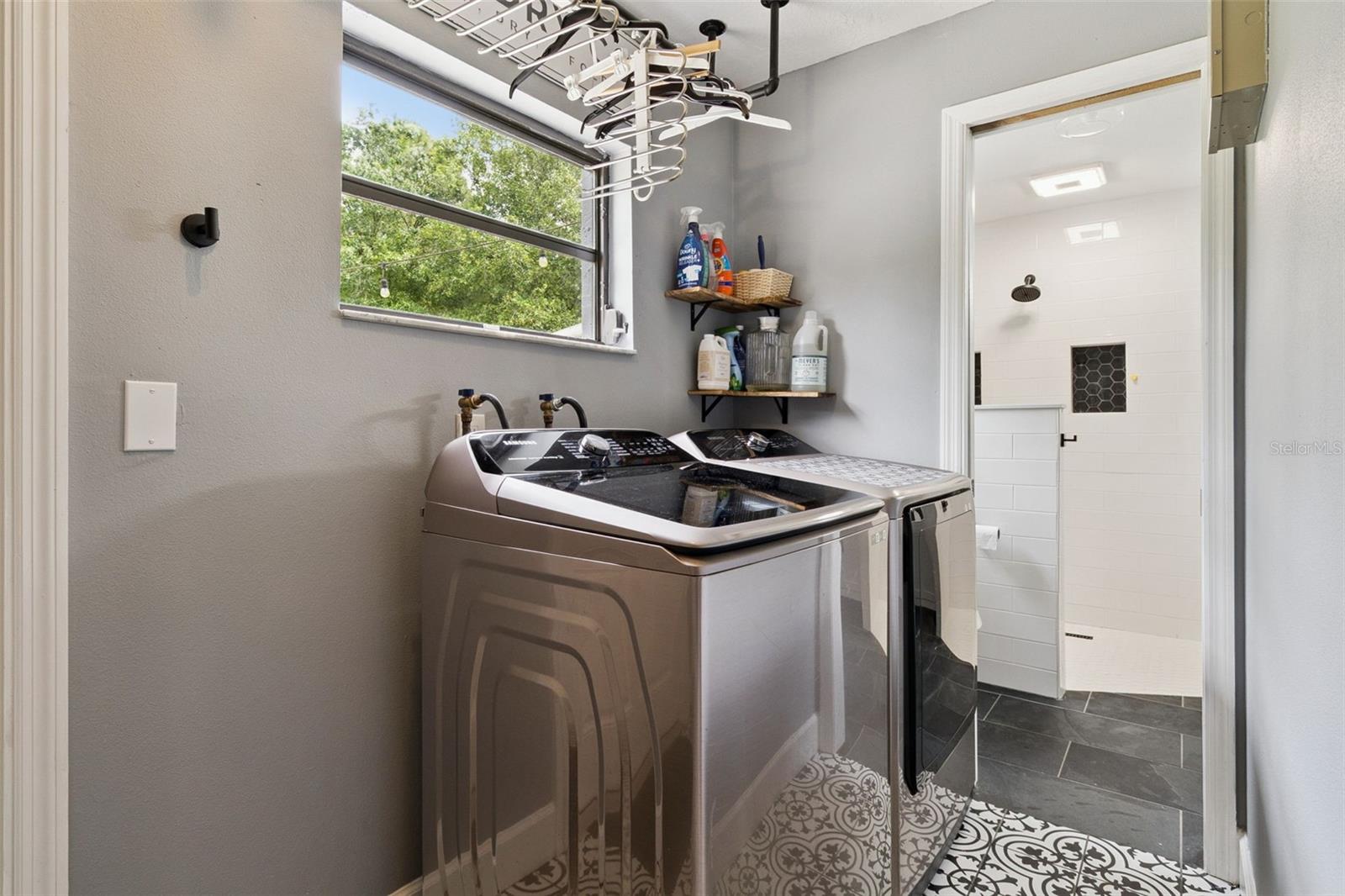 FRIDAY ACRES - Residential