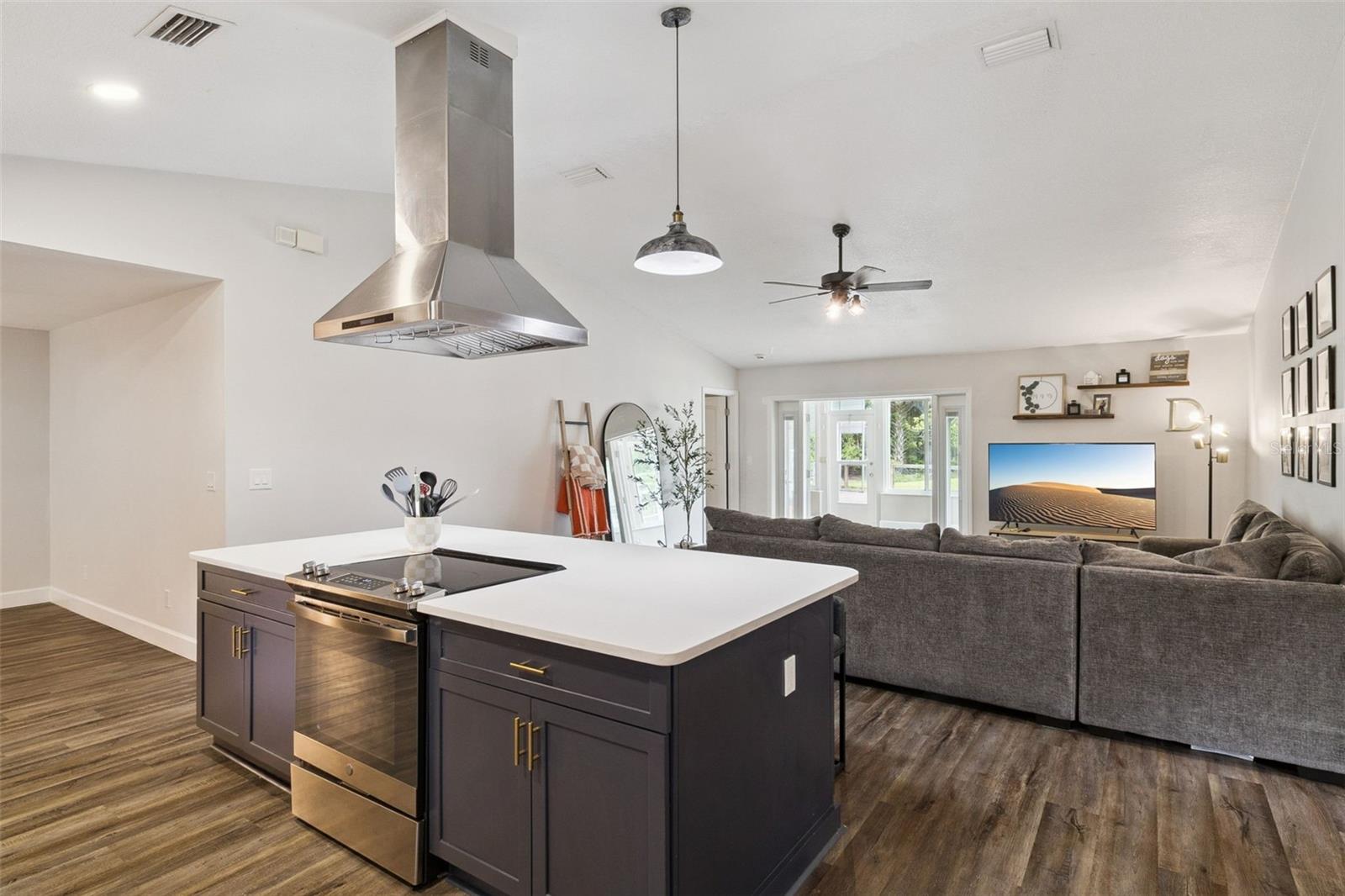 FRIDAY ACRES - Residential