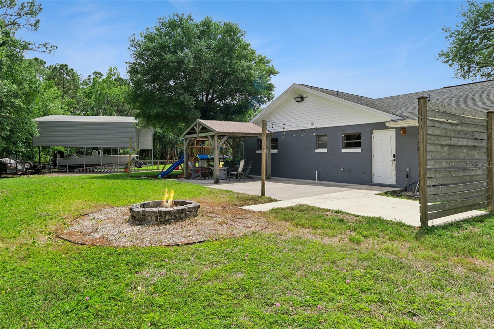 FRIDAY ACRES - Residential