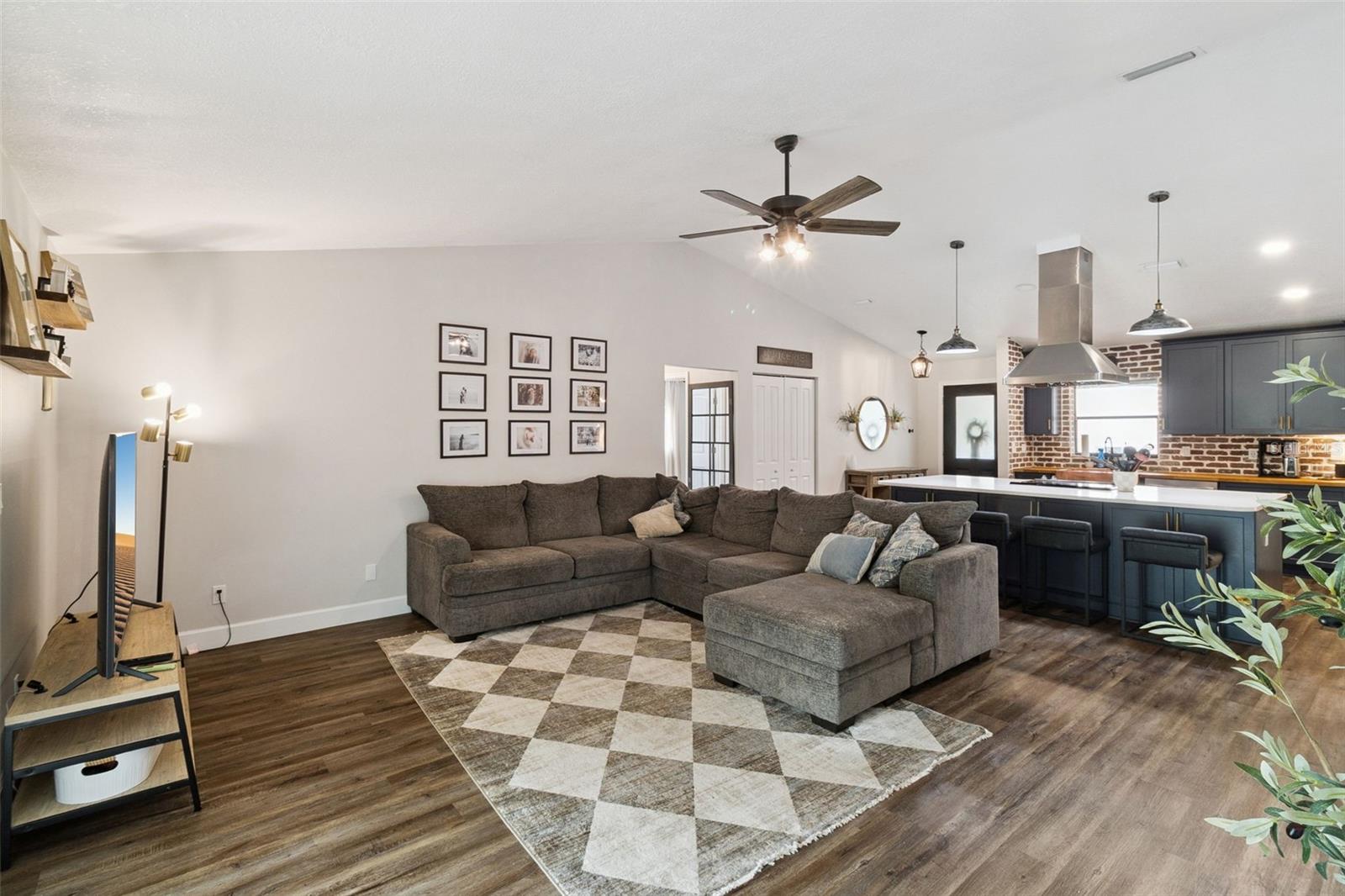 FRIDAY ACRES - Residential