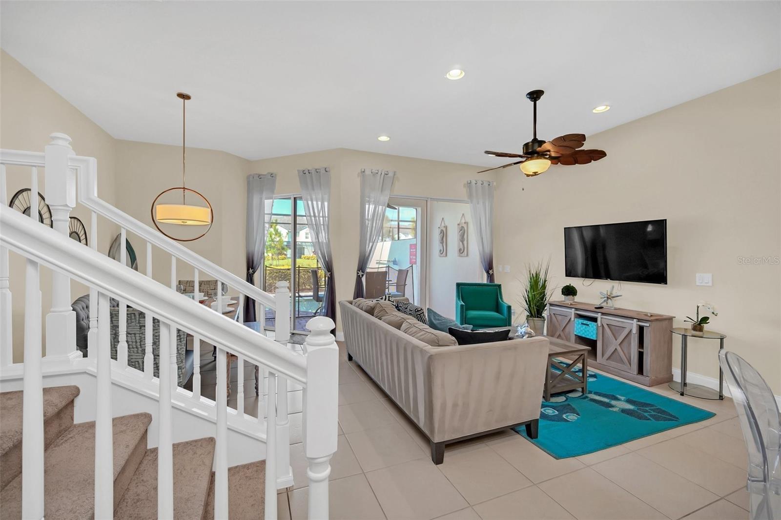 FESTIVAL PH 1 - Residential