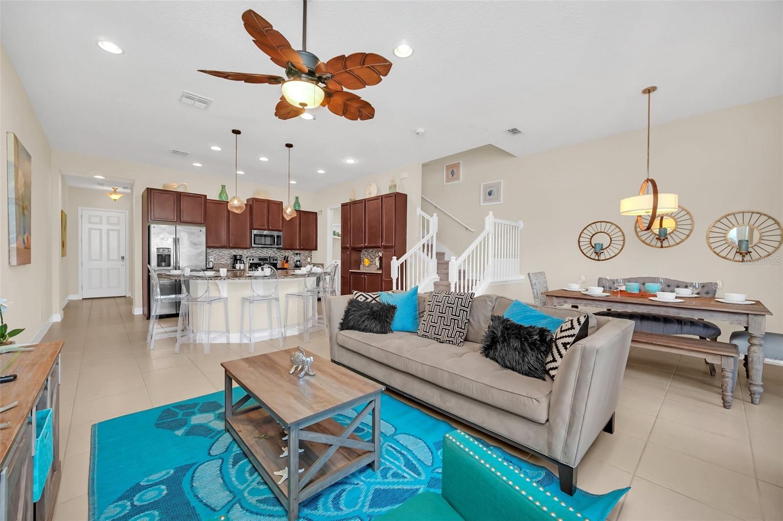 FESTIVAL PH 1 - Residential