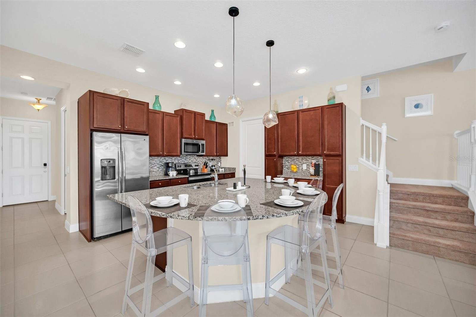 FESTIVAL PH 1 - Residential