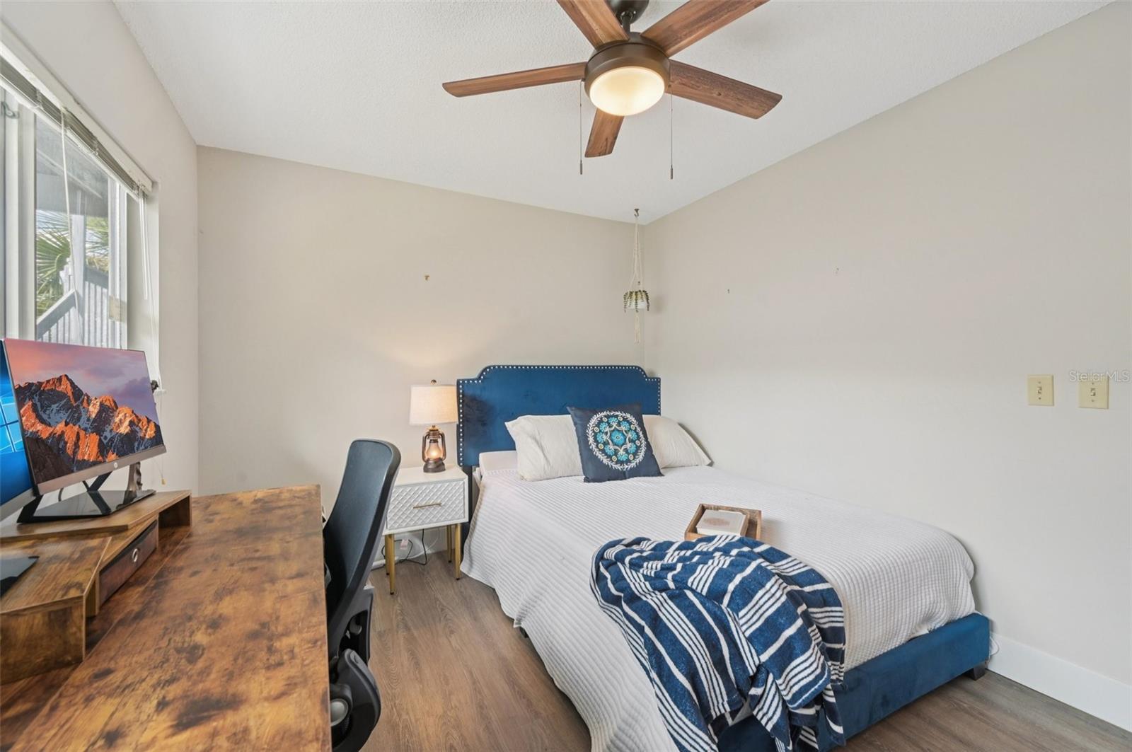 SAYBROOK MANOR - Residential