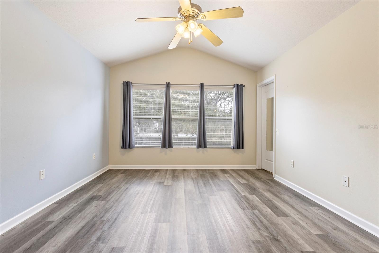SABAL BAY PH 1-A - Residential