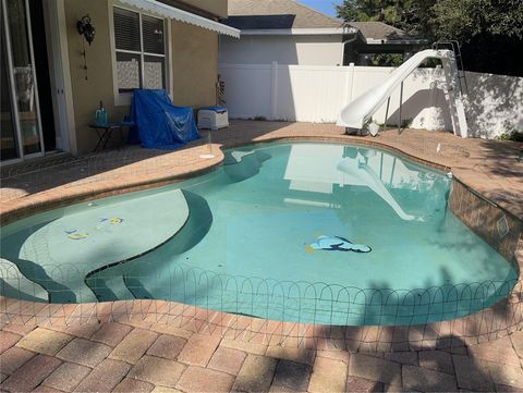A home in DELAND