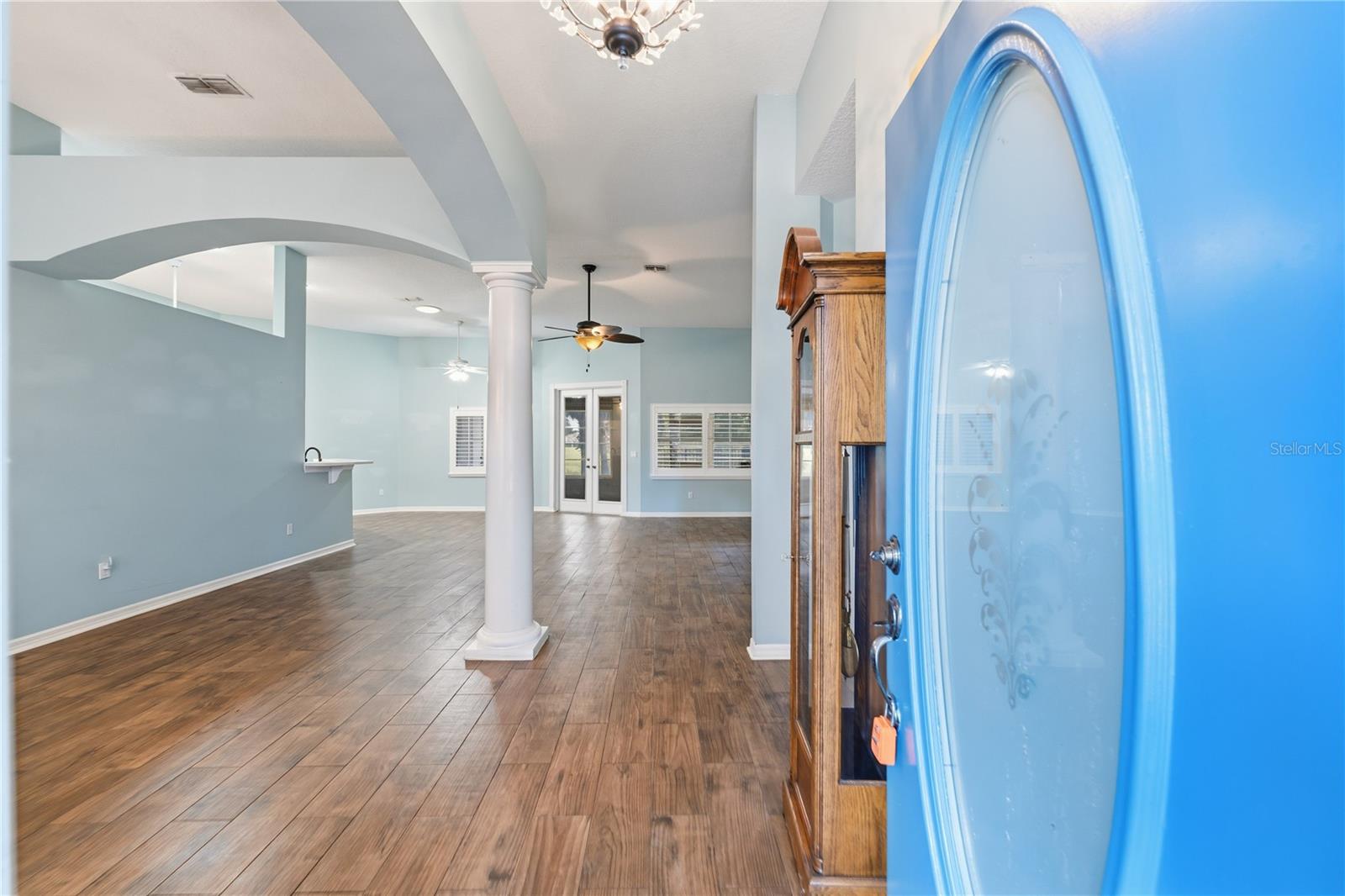 LAKES LADY LAKE - Residential