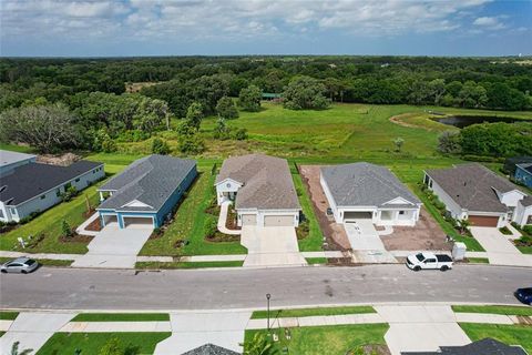 A home in PARRISH