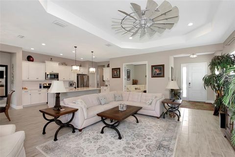 A home in PARRISH