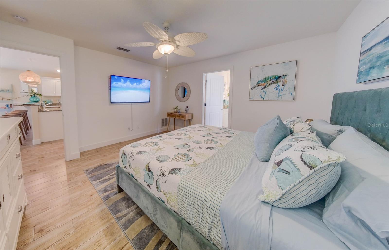 JOHNSON BEACH - Residential Lease