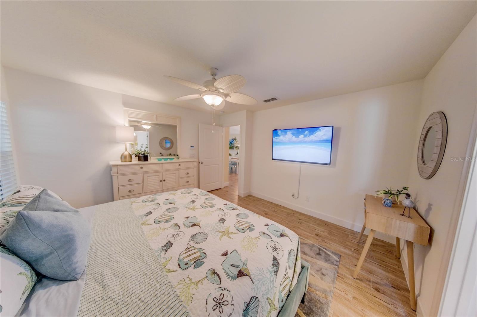 JOHNSON BEACH - Residential Lease