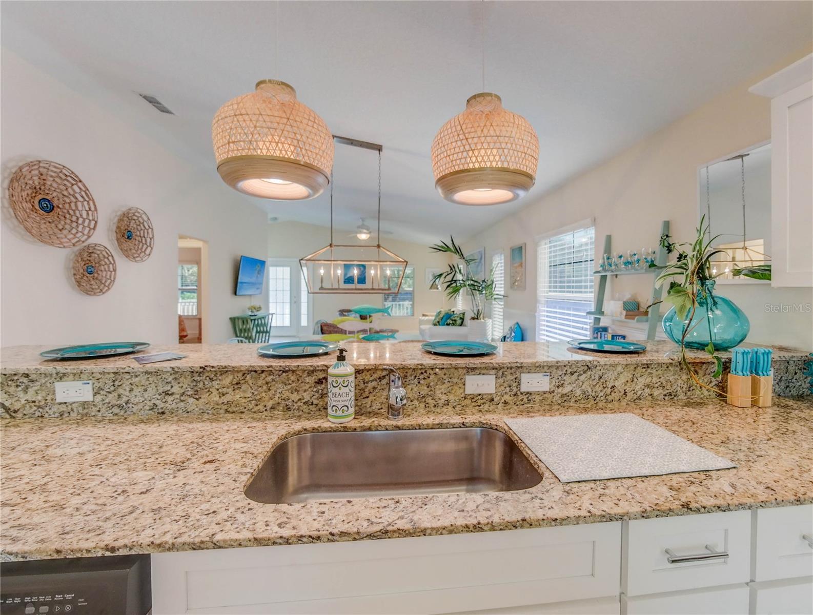JOHNSON BEACH - Residential Lease