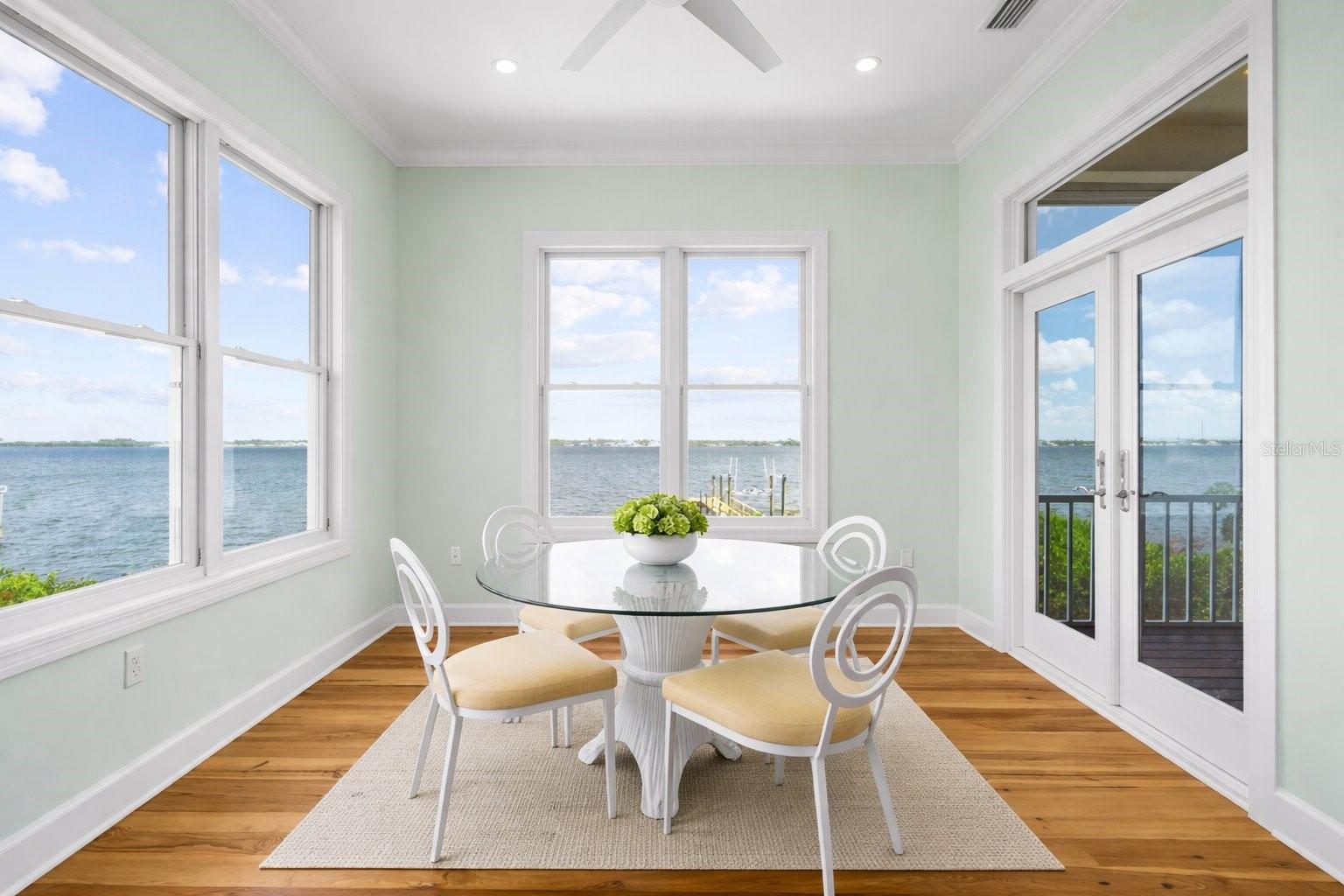 GALLEONS REACH - Residential