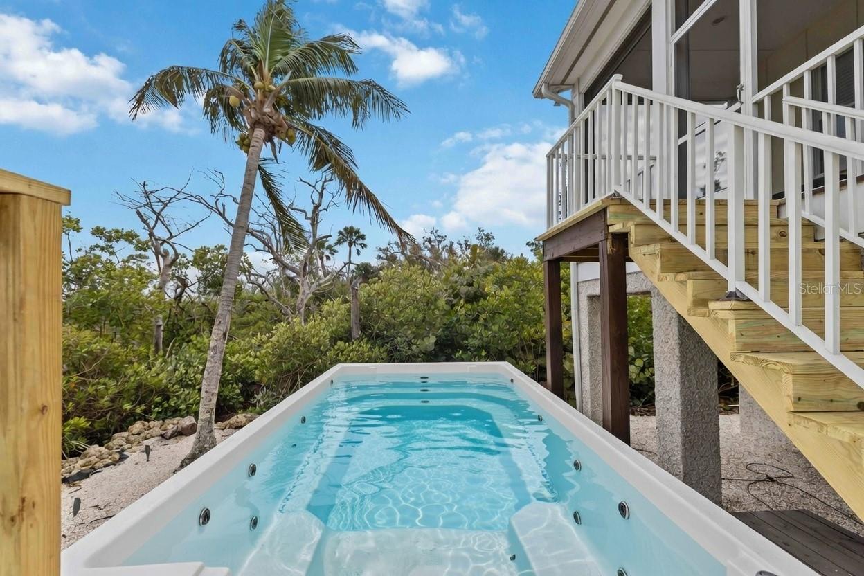 GALLEONS REACH - Residential