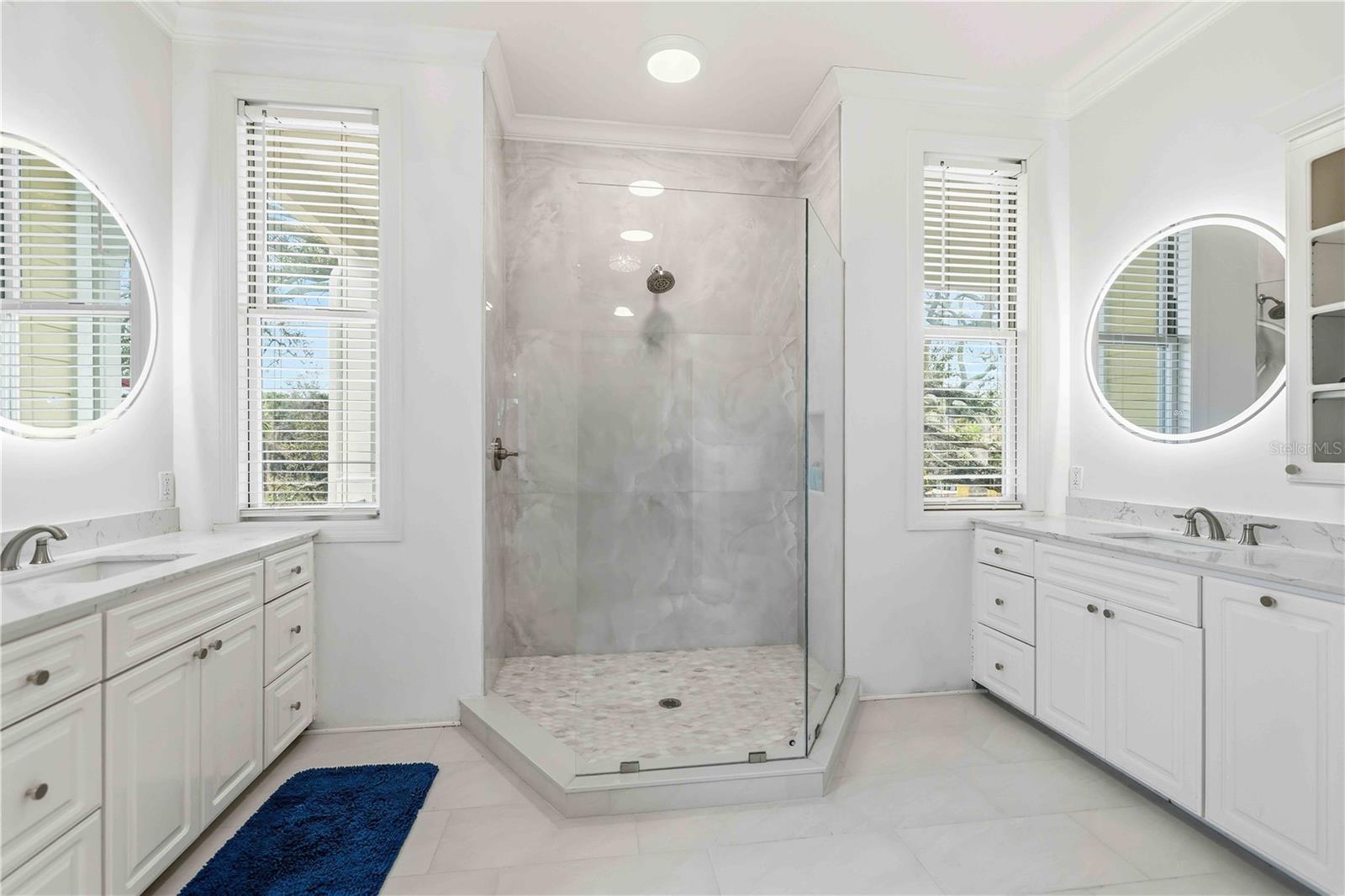 GALLEONS REACH - Residential