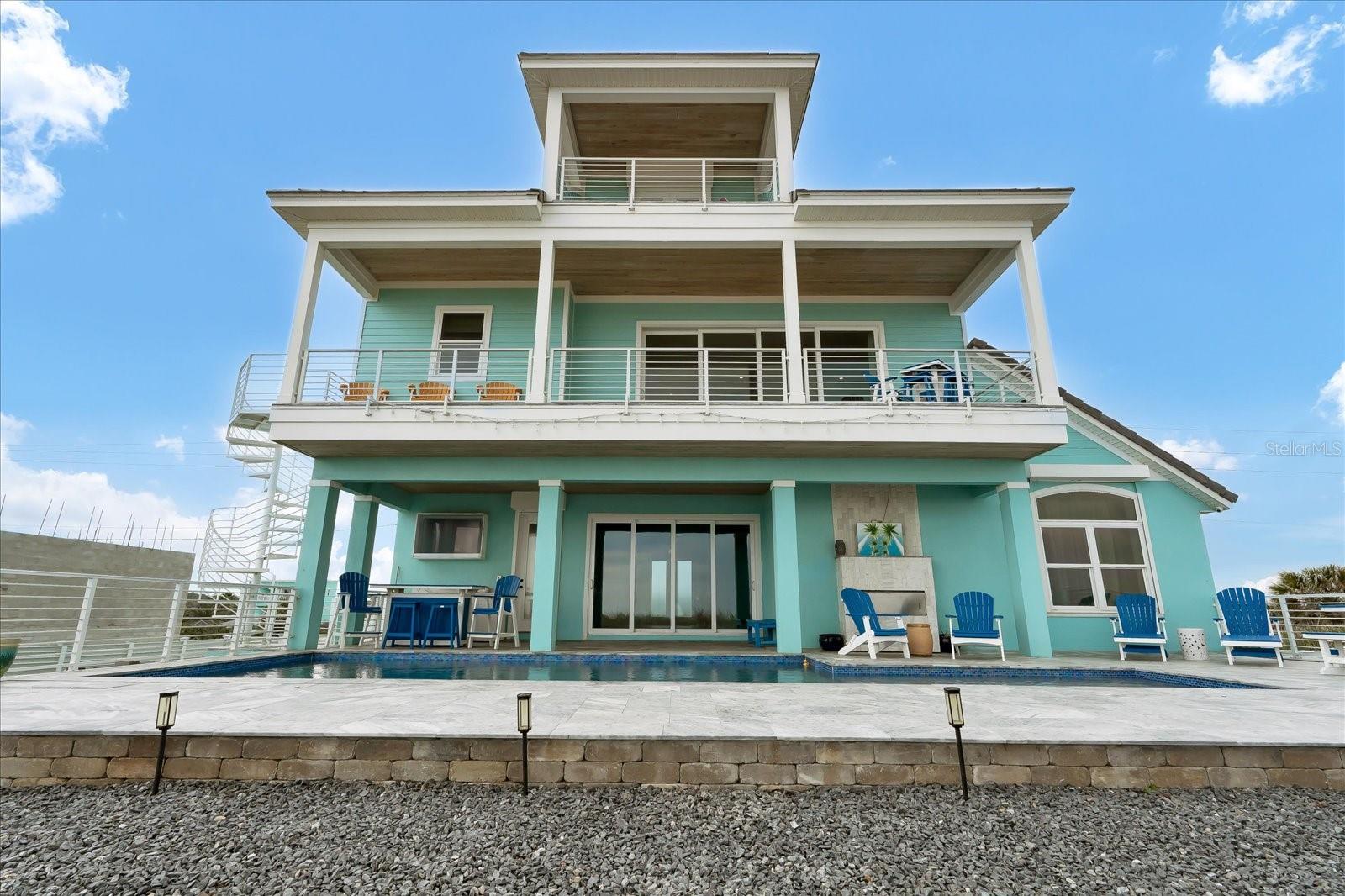 GOLDEN BEACH - Residential