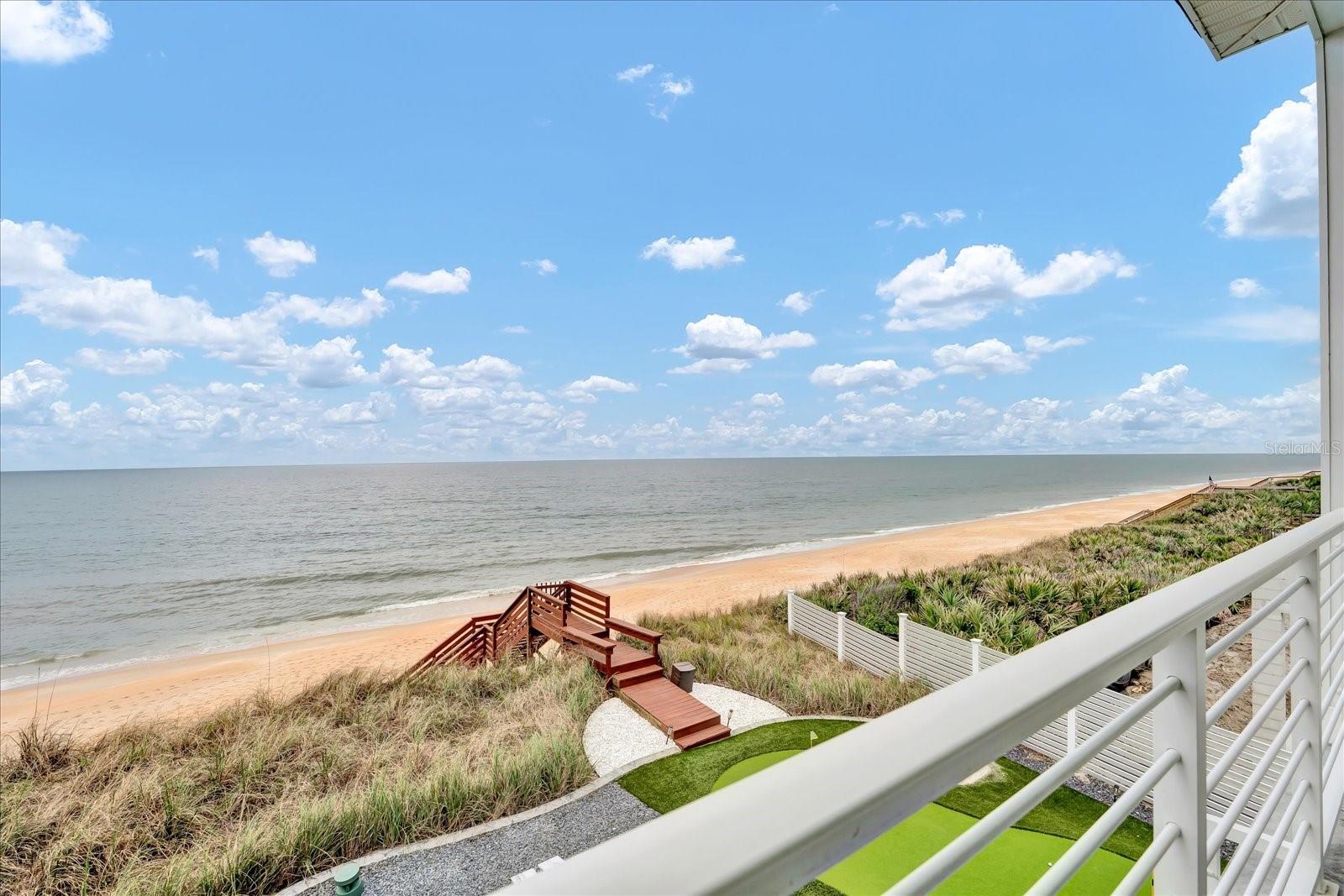 GOLDEN BEACH - Residential