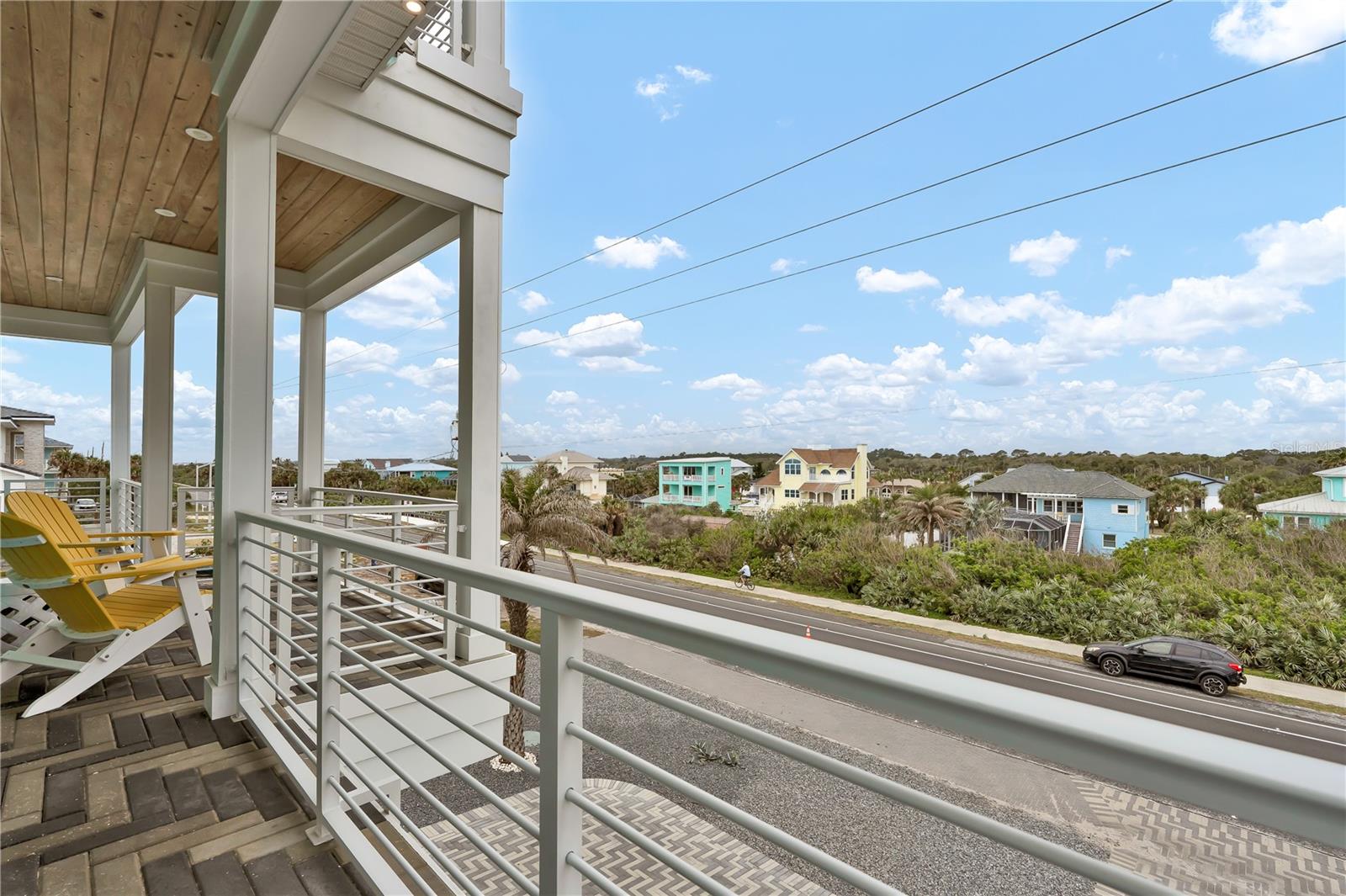 GOLDEN BEACH - Residential