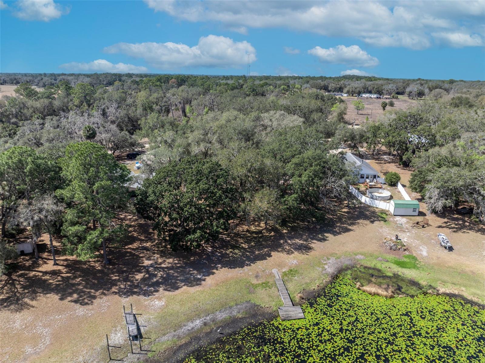 LONG LAKE - Residential