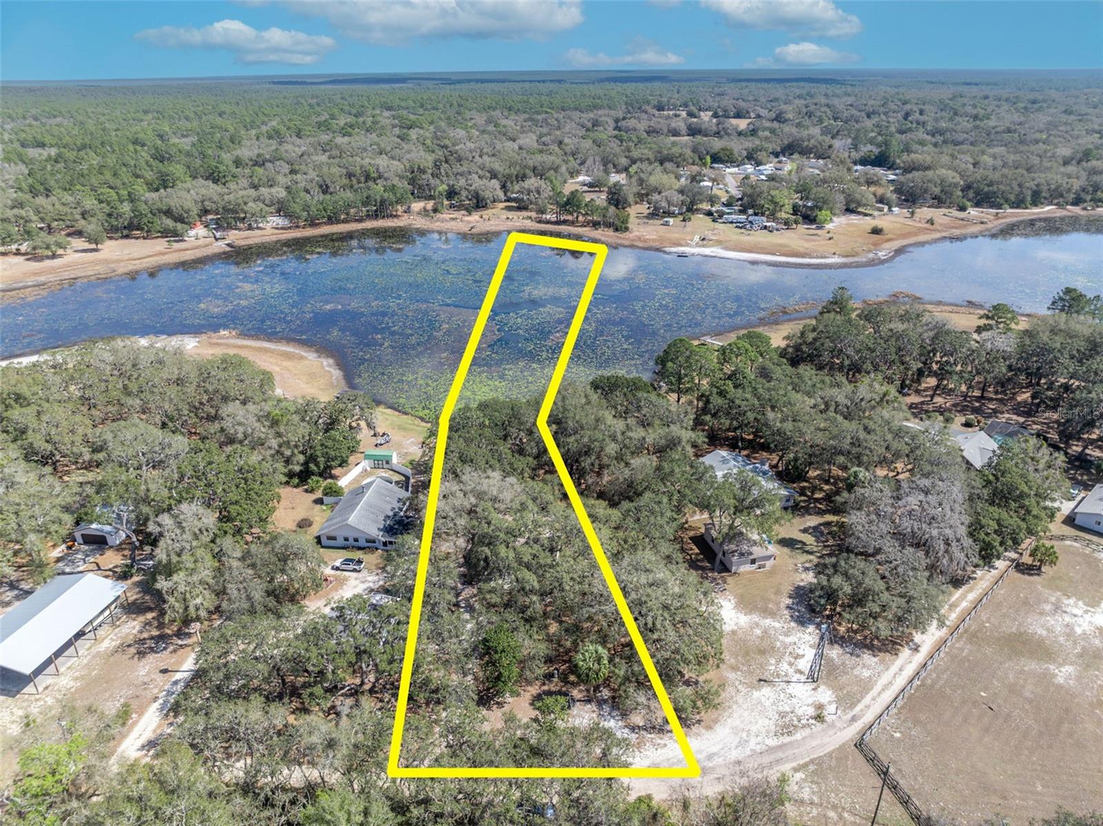 LONG LAKE - Residential