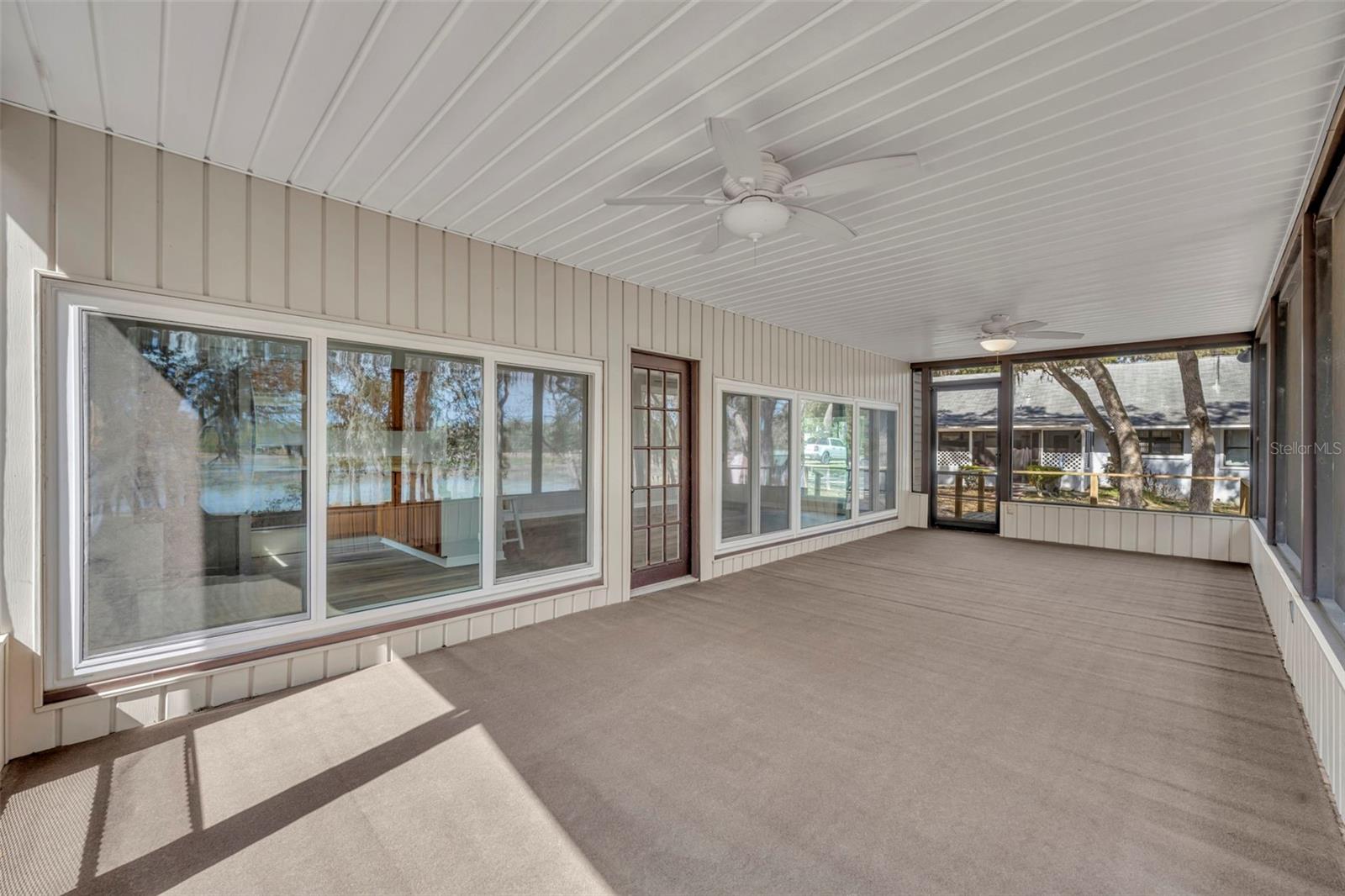 LONG LAKE - Residential