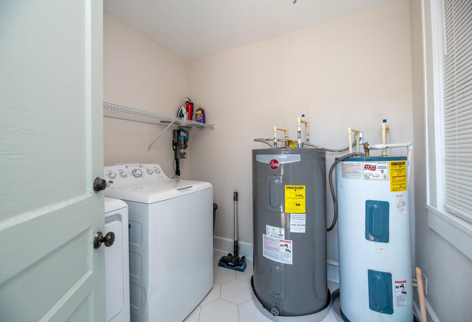 EDINA GARDEN OF EDEN - Residential Income