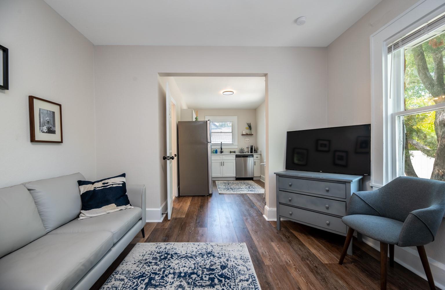 EDINA GARDEN OF EDEN - Residential Income