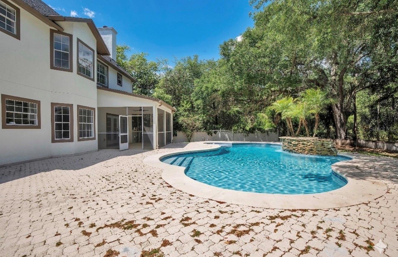 LIVE OAK ESTATES - Residential