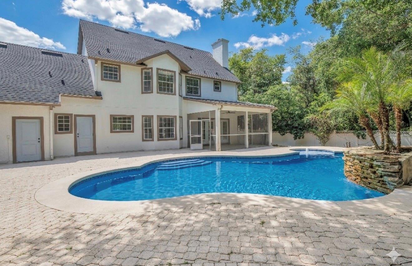 LIVE OAK ESTATES - Residential