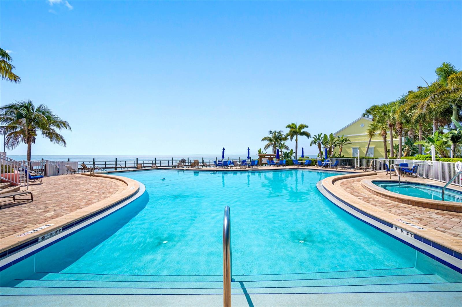 WATERSIDE AT COQUINA KEY SOUTH - Residential