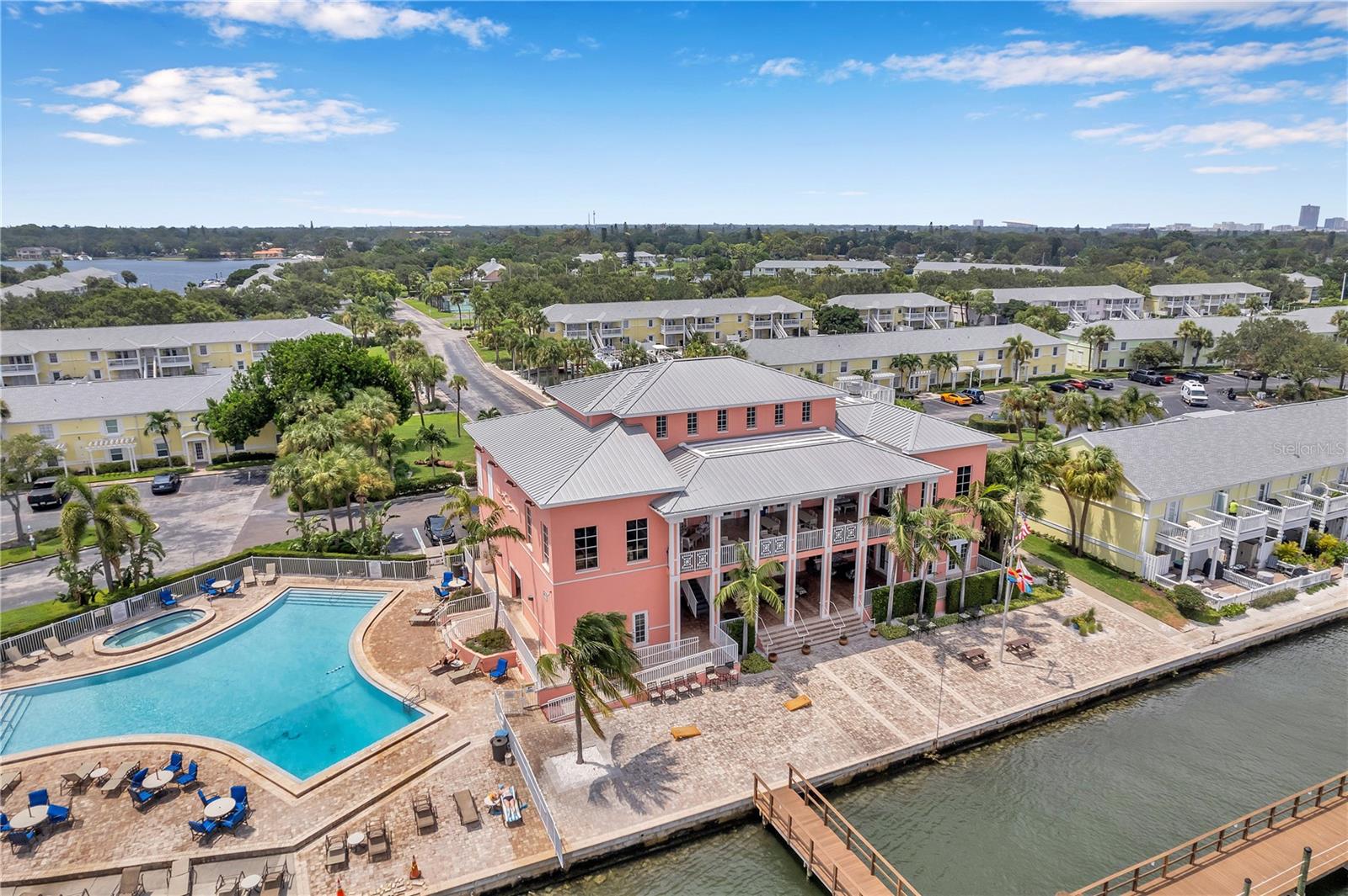 WATERSIDE AT COQUINA KEY SOUTH - Residential