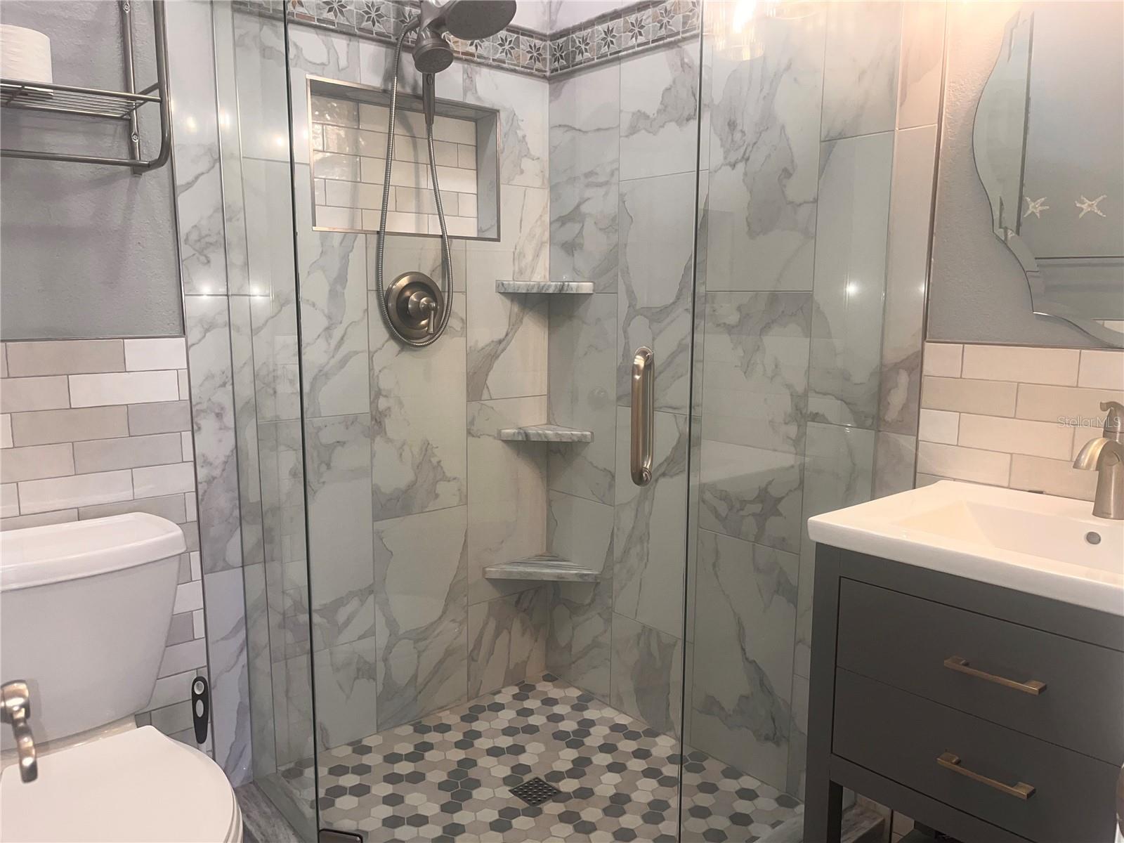 WATERSIDE AT COQUINA KEY SOUTH - Residential